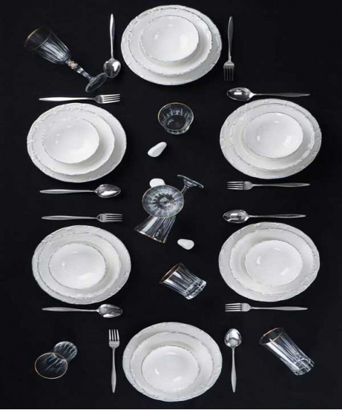 Liyana 6 Person 24 Piece Silver Porcelain Dinnerware