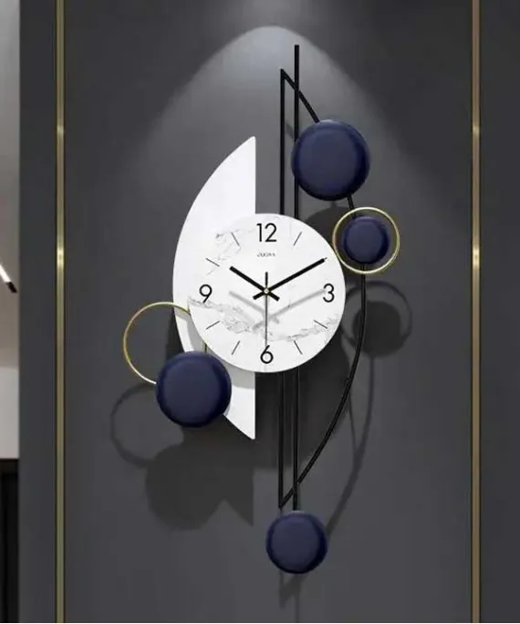 Crystal Metal Clock