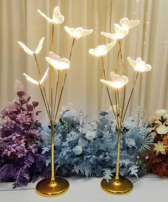 40 x 150 Cm New Modern LED Floor Lamp Stylish and Functional Five Lamp