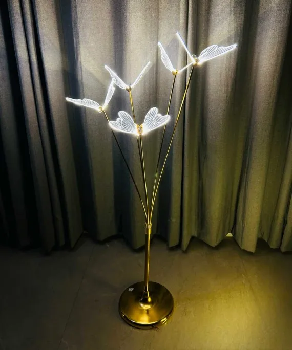 40 x 150 Cm New Modern LED Floor Lamp Stylish and Functional Five Lamp