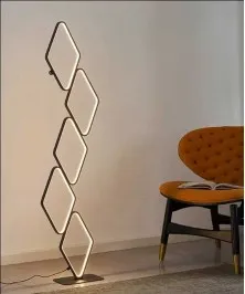 120 Cm Modern LED Floor Lamp Stylish and Functional Balck