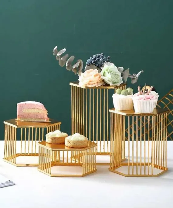 Creative Dessert Table Cake Stand